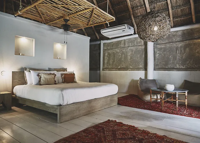 Nomade Temple Hotel