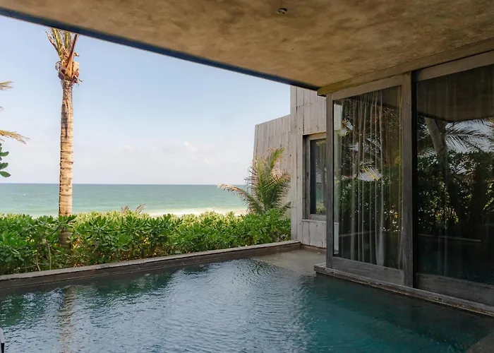 Nomade Temple Hotel