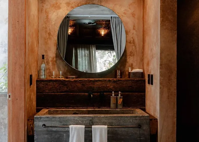 Nomade Temple Hotel Tulum